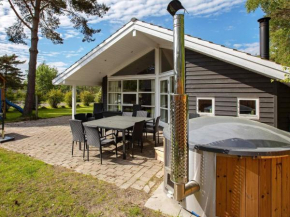 Graceful Holiday Home in Guldborgsund with Sauna in Bogø By